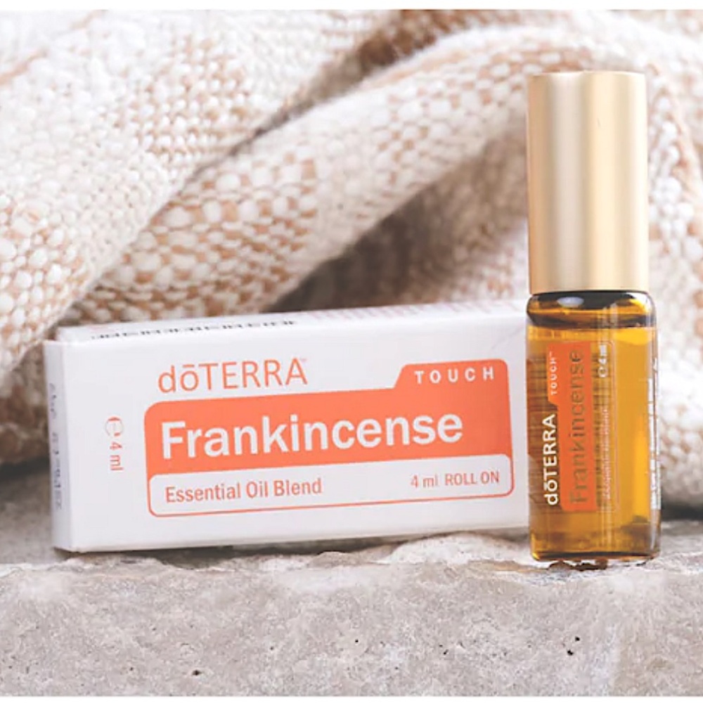 Frankincense Touch Essential Oil Blend, 4ml Roll On Bottle — doTERRA